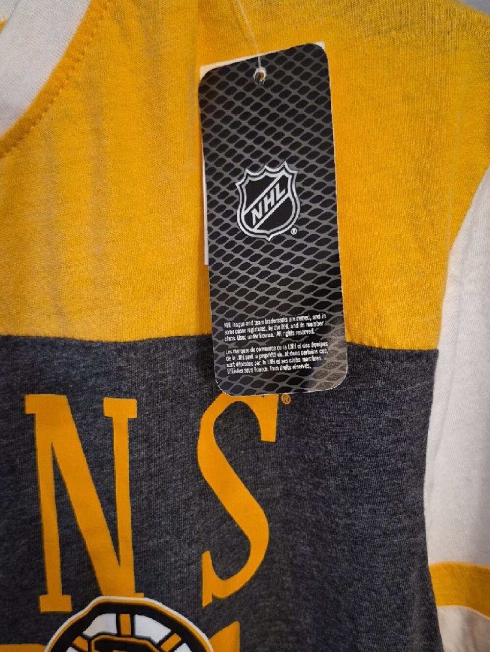 NWT - NHL Bruins Long Sleeve Shirt - Yellow, Charcoal & White. Very Soft - Picture 5 of 5